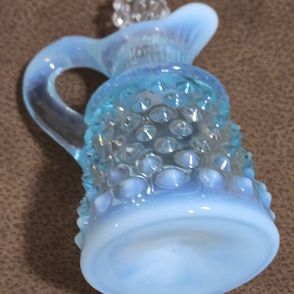 Fenton Hobnail Blue Mini Oil Cruet w/ stopper MINT  Holiday Christmas Dinner VTG - Picture 5 of 6